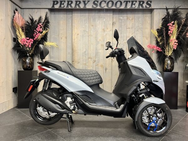 Piaggio MP3 310 Sport HPE EURO5+ SPECIAL NARDO - Afbeelding 3