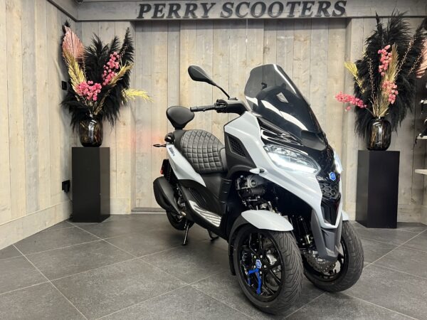 Piaggio MP3 310 Sport HPE EURO5+ SPECIAL NARDO - Afbeelding 4