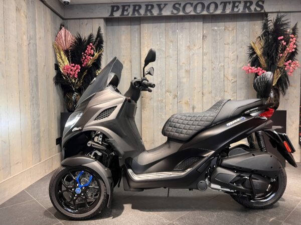 Piaggio MP3 310 Sport HPE EURO5+ SPECIAL MATZWART - Afbeelding 2