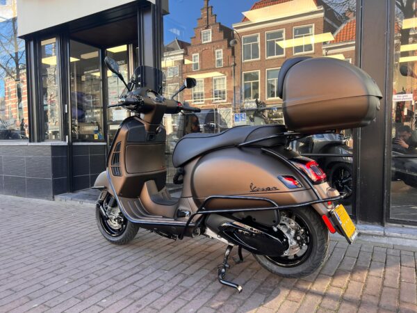 VESPA GTS 310CC HPE EURO5+ MARRAKECH BROWN EXCLUSIVE SPECIALPAINT - Afbeelding 3