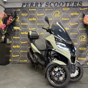 PIAGGIO MP3 310 SPORT HPE EURO5+ SPECIAL KHAKI GREEN