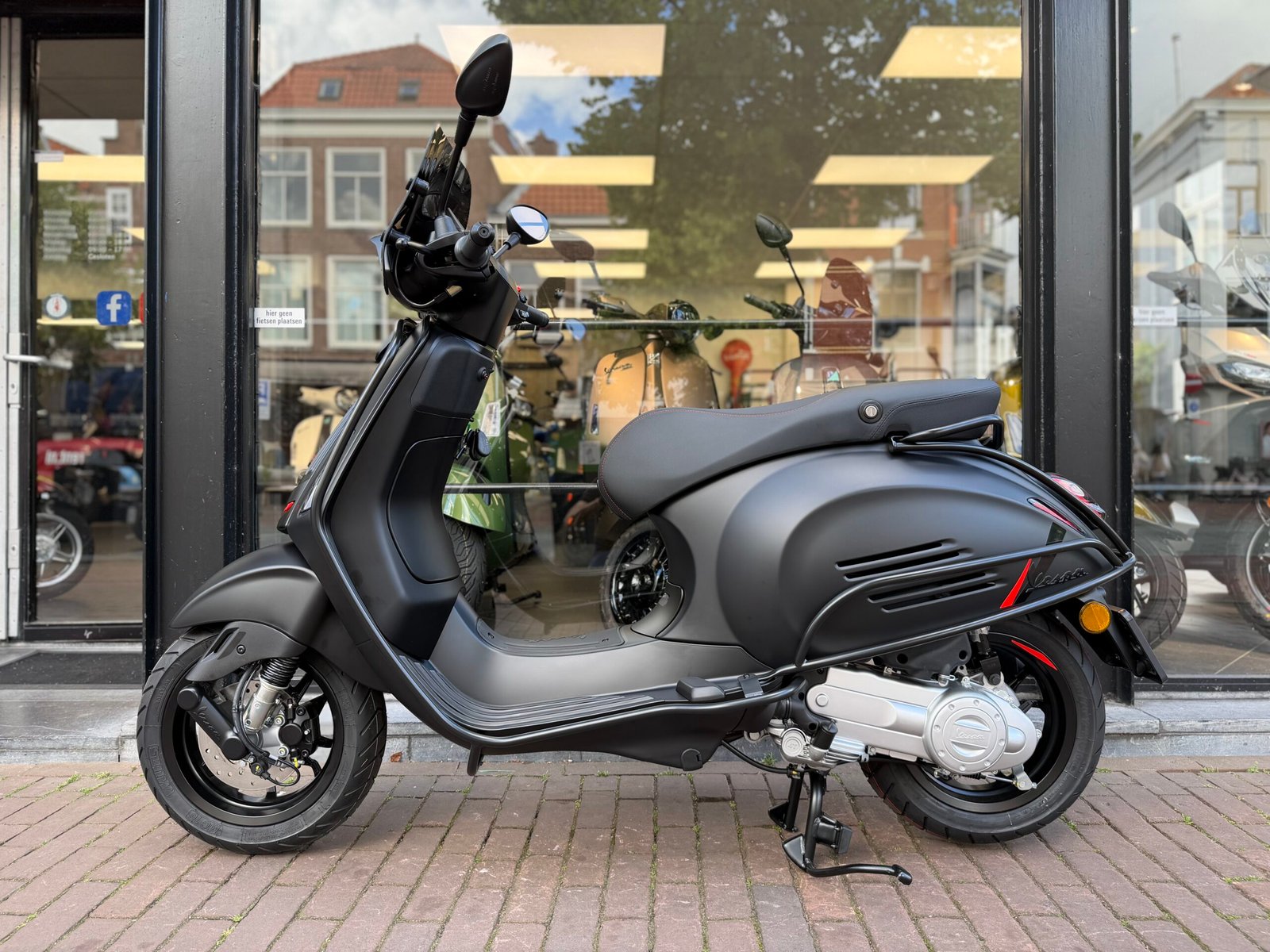Vespa Sprint MY2026 Matblack - Afbeelding 3